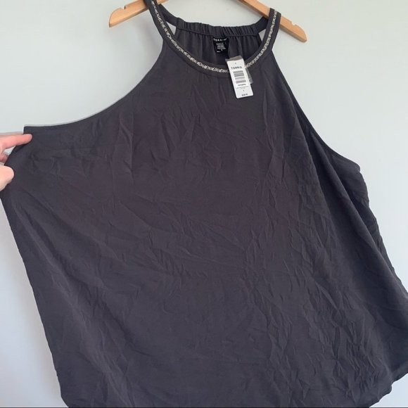 Torrid Sleeveless Blouse Size 5XL Grey Embellished Neck Crepe Halter Tank Top - Picture 3 of 6